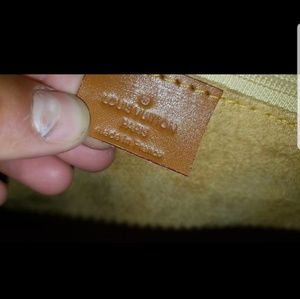 Meet your Posher, Julian